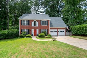 Image post by @woodallrealtygroup on Facebook