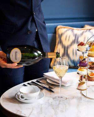 Image post by @waldorfamsterdam on Instagram