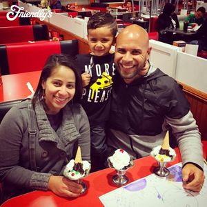 Image post by @friendlys on Instagram