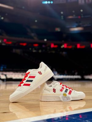 Image post by @stadiumcustomkicks on Instagram