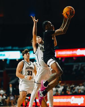 Image post by @onlysolucky on Instagram