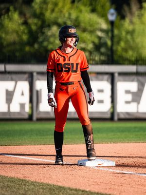 Image post by @beaversoftball on Instagram