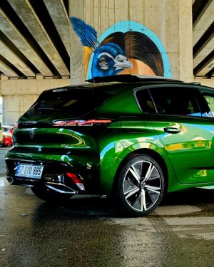 Image post by @peugeot on Instagram