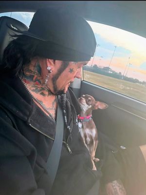 Image post by @therealjoseyscott on Instagram