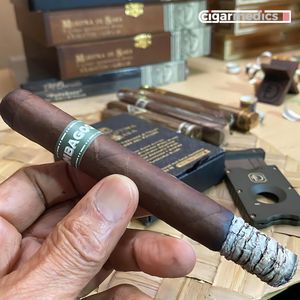 Image post by @cigarmedics on Instagram