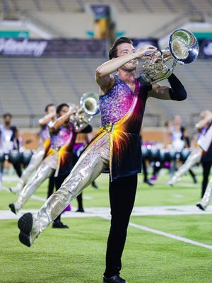 Image post by @carolinacrown on Instagram