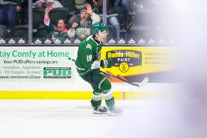 Image post by @EverettSilvertips on Facebook