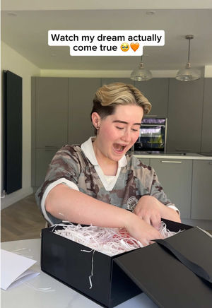 Video post by @shellrowe on TikTok