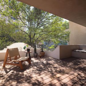 Image post by @bloqe.real.estate on Instagram