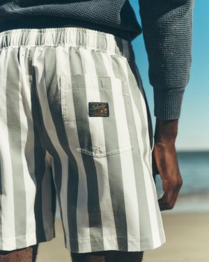 Image post by @dillards on Instagram