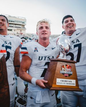 Image post by @utsaftbl on Instagram