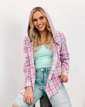 Image post by @shopfillyflair on Instagram