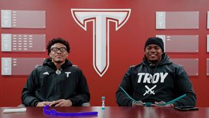 Video post by @TroyTrojansFB on Twitter