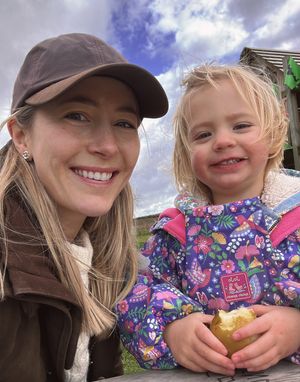 Image post by @jamie_and_megan on Instagram