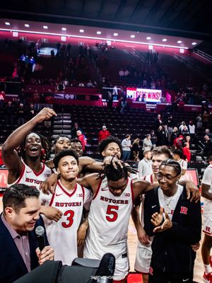 Image post by @shotwithgrace on Instagram