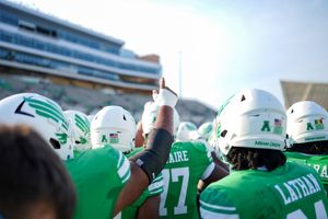 Image post by @MeanGreenFB on Twitter/X