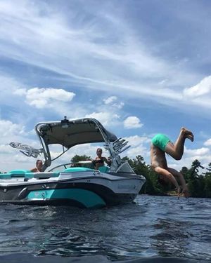 Video post by @MuskokaBoatGallery on Facebook