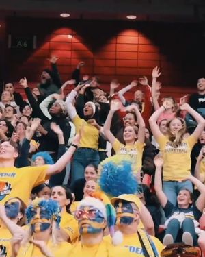 Video post by @swebasketball on Facebook