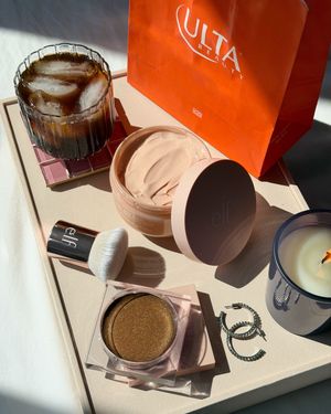 Image post by @elfcosmetics on Instagram