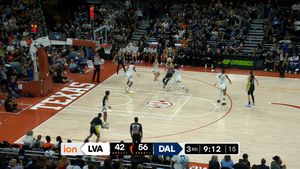 Video post by @WNBA on Twitter