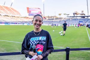 Image post by @wearbyea on Instagram