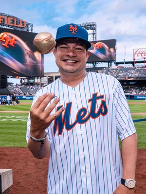 Image post by @losmets on Instagram