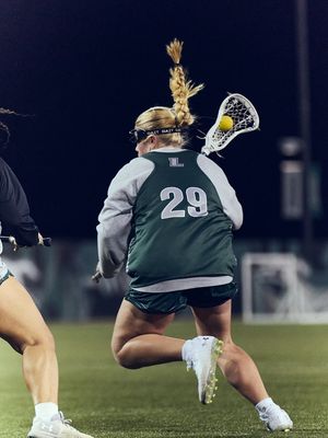 Image post by @loyolawlax on Instagram