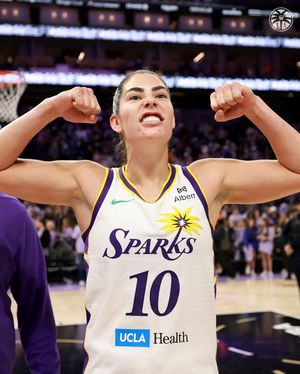 Image post by @la_sparks on Instagram