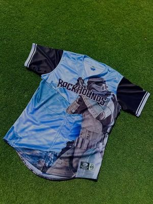 Image post by @midlandrockhounds on Instagram