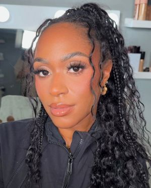 Image post by @elfcosmetics on Instagram
