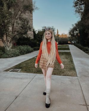 Image post by @snugzmeow on Instagram