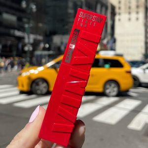 Image post by @maybelline on Instagram