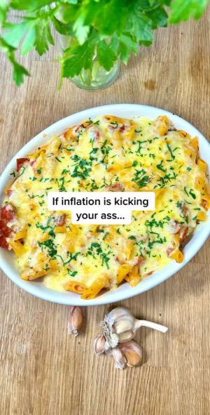 Image post by @jasminseats on TikTok