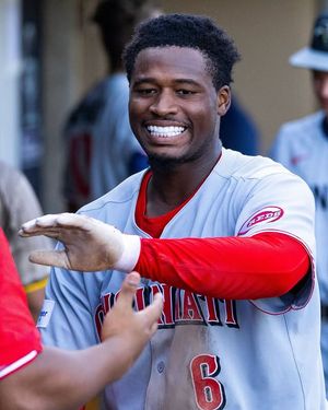 Image post by @mlbazfallleague on Instagram