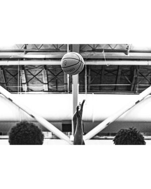 Image post by @shotbytawfig on Instagram