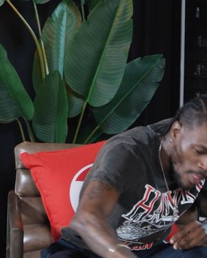 Video post by @atlhawks on Facebook