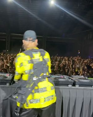 Image post by @whatsonot on Instagram