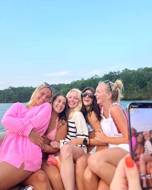 Image post by @uachiomega on Instagram
