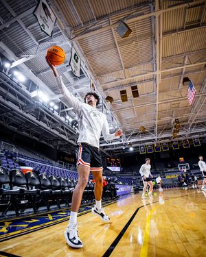 Image post by @gocamelsmbb on Instagram