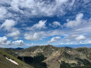 Image post by @skitaos on Instagram