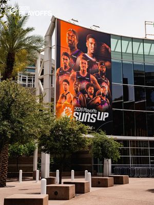 Image post by @suns on Instagram