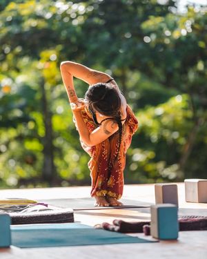 Image post by @LilaFlowYoga on Facebook