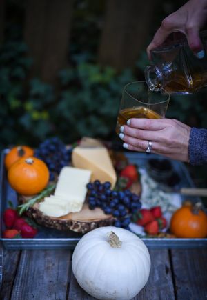 Image post by @beautifulbooze on Twitter