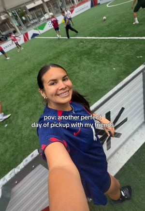 Video post by @alana7bernal on TikTok