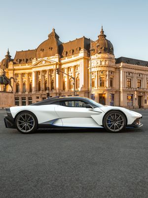 Image post by @astonmartin on Instagram