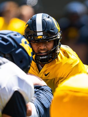 Image post by @cal_football on Instagram