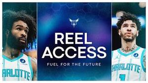 Video post by @hornets on YouTube