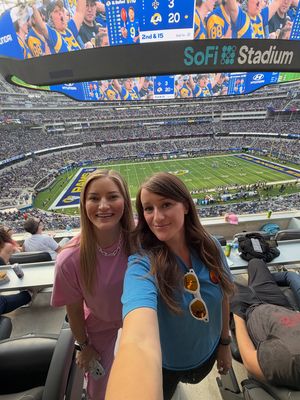Image post by @jennaezarik on Instagram