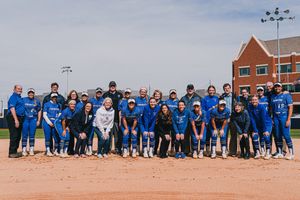 Image post by @BluejaySoftball on Twitter