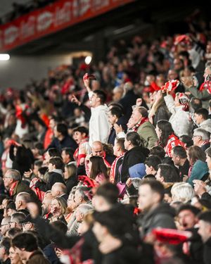Image post by @realsporting on Instagram